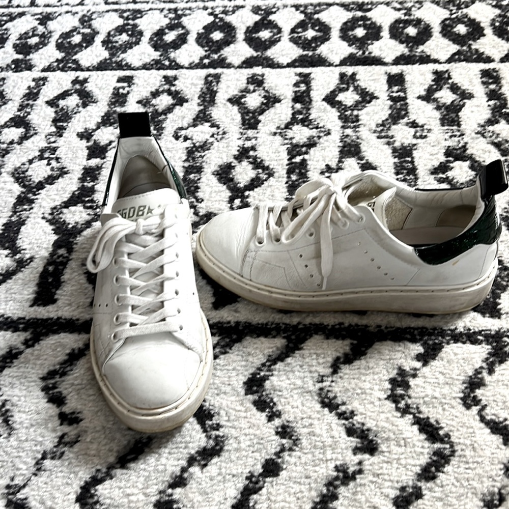 Golden Goose Sneakers
